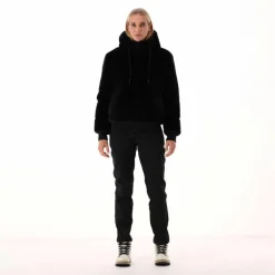 Damen Hose aus Softshell mit sichtbarer Naht vorne><noscript><img width=