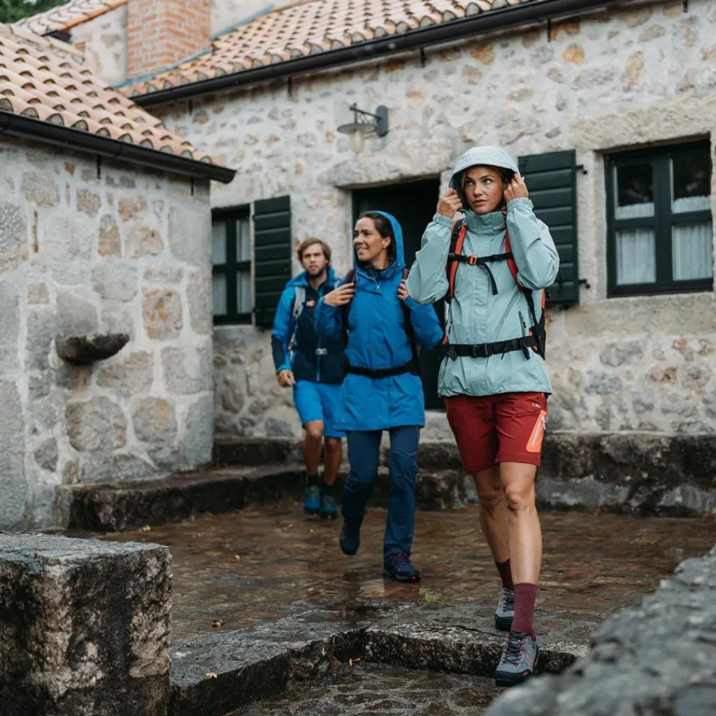 Damen-Regenjacke mit abnehmbarer Kapuze>CMP