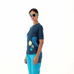 Gemustertes technisches T-Shirt mit kurzen Ärmeln für Damen><noscript><img width=