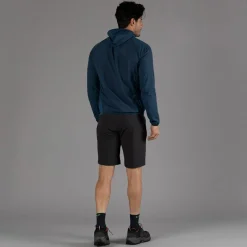 Herren-Bermuda mit 4-Way-Stretch-Gewebe><noscript><img width=