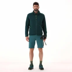 Herrenjacke aus Fleecestretch><noscript><img width=