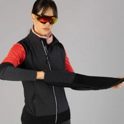 Hybride Damenjacke mit abnehmbaren ärmeln><noscript><img width=