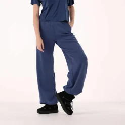 Lange Damenhosen mit weitem Bein aus Modal mit matt glänzendem Finish><noscript><img width=