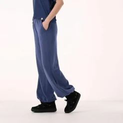 Lange Damenhosen mit weitem Bein aus Modal mit matt glänzendem Finish><noscript><img width=