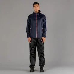 Verstaubare Herrenjacke aus Ripstop><noscript><img width=