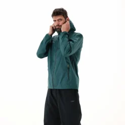 Verstaubare Herrenjacke aus Ripstop><noscript><img width=