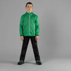 Verstaubare Jungenjacke aus Ripstop><noscript><img width=